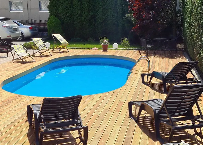 V36 Zemutine Studija 3*