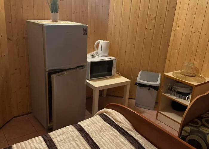 V36 Zemutine Studija בית הארחה פלאנגה